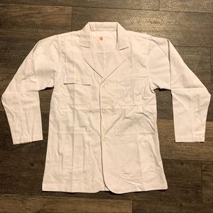 NEW CARHARTT WHITE LAB COAT